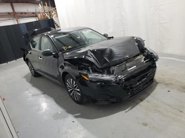 1N4BL4DV1SN350813 2025 2025 Nissan Altima- SV 4