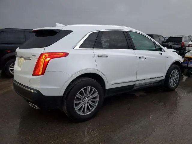 1GYKNCRS5KZ125407 2019 2019 Cadillac XT5- Luxury 3