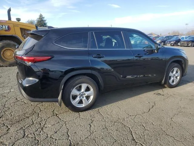 5TDKDRBH4PS519449 2023 2023 Toyota Highlander- L 3