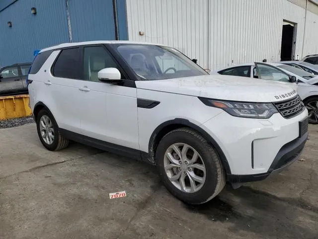 SALRG2RV7KA087446 2019 2019 Land Rover Discovery- SE 4