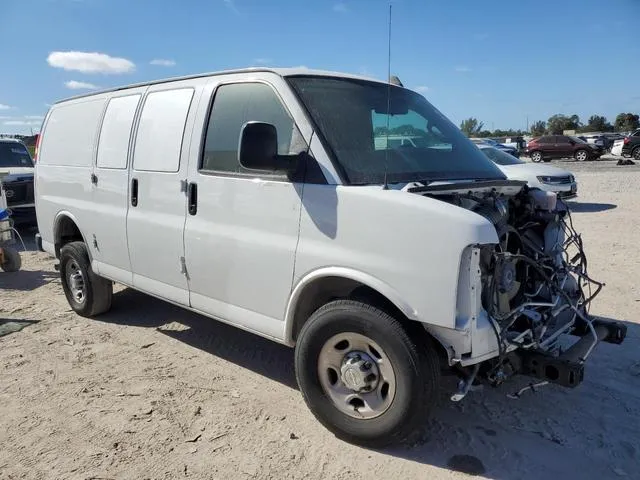 1GCWGAF73M1242040 2021 2021 Chevrolet Express 4