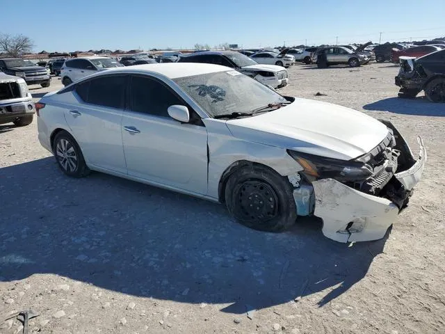 1N4BL4BV1NN399548 2022 2022 Nissan Altima- S 4