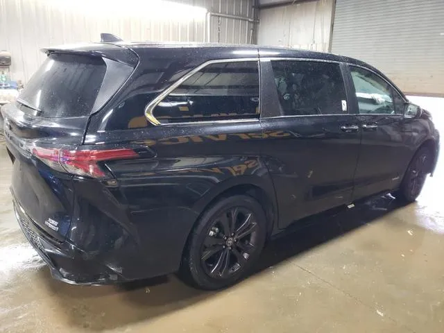 5TDXRKEC0MS056624 2021 2021 Toyota Sienna- Xse 3