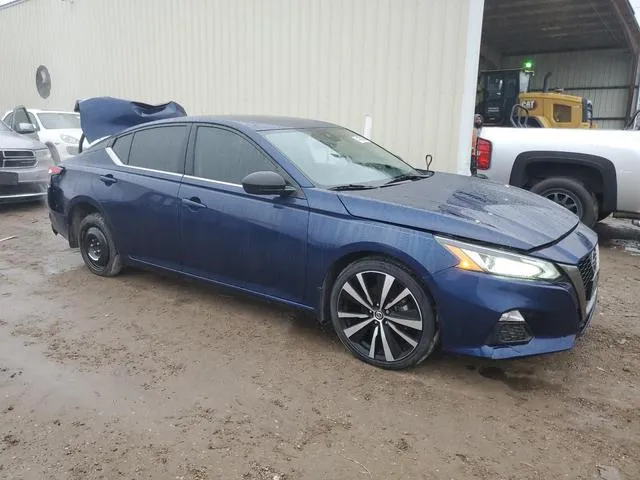 1N4BL4CV9MN398063 2021 2021 Nissan Altima- SR 4