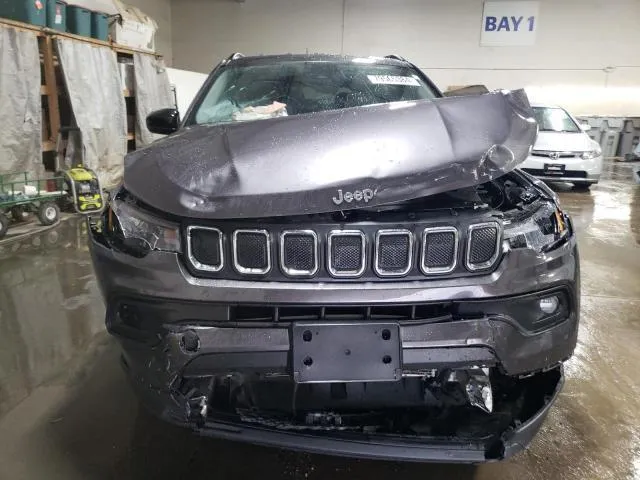 3C4NJDBB3NT180870 2022 2022 Jeep Compass- Latitude 5