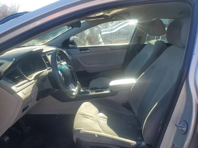 5NPE24AF6KH803881 2019 2019 Hyundai Sonata- SE 7