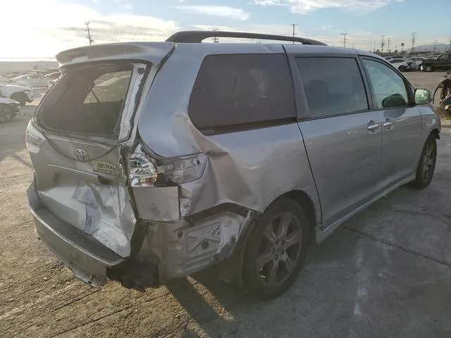 5TDXZ3DCXHS800145 2017 2017 Toyota Sienna- SE 3