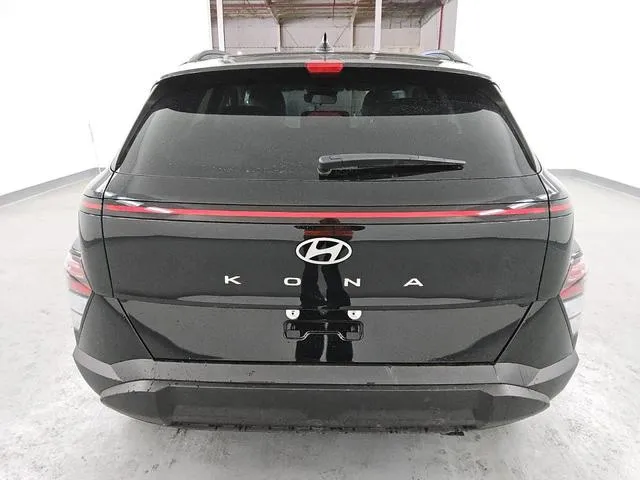 KM8HB3AB0SU218817 2025 2025 Hyundai Kona- Sel 6