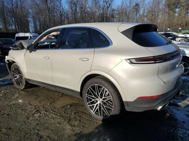 WP1AA2AY0RDA11327 2024 2024 Porsche Cayenne 2