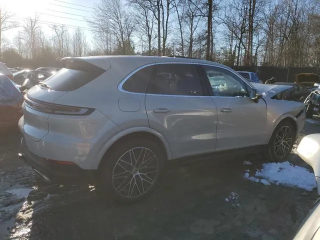 WP1AA2AY0RDA11327 2024 2024 Porsche Cayenne 3