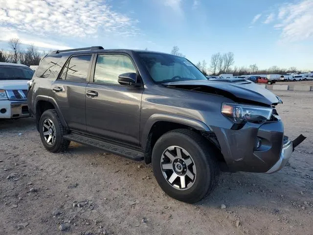 JTEPU5JR0P6091318 2023 2023 Toyota 4runner- SE 4