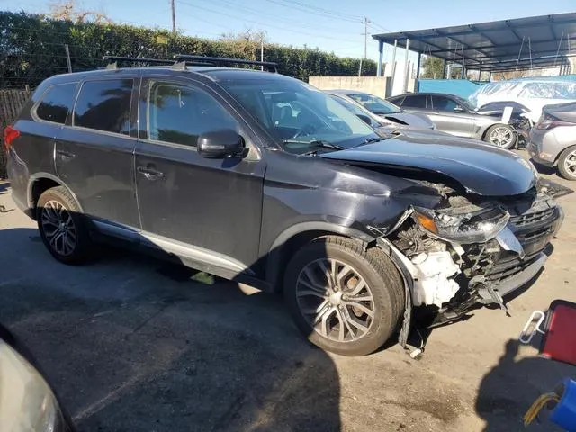 JA4AZ3A37HZ044695 2017 2017 Mitsubishi Outlander- SE 4