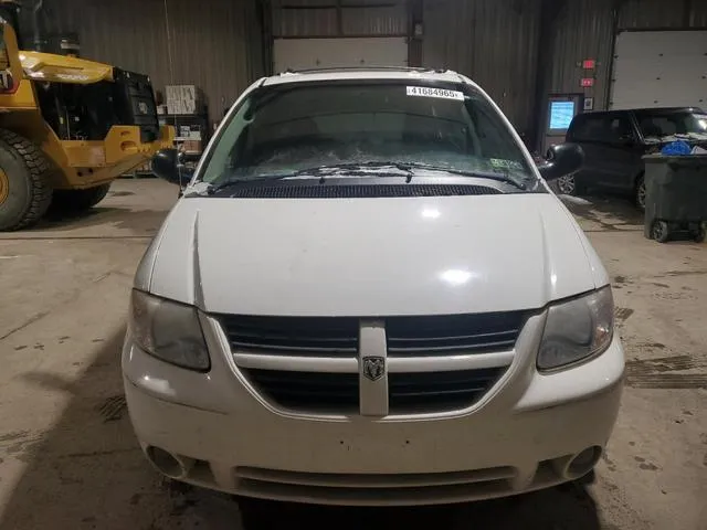 2D4GP44L05R223306 2005 2005 Dodge Grand Caravan- Sxt 5