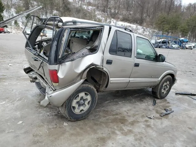 1GNDT13W82K211783 2002 2002 Chevrolet Blazer 3