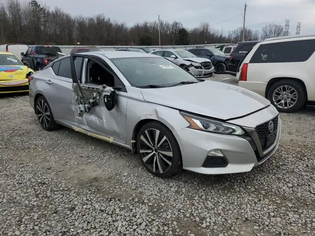 1N4BL4CV3LC122049 2020 2020 Nissan Altima- SR 4