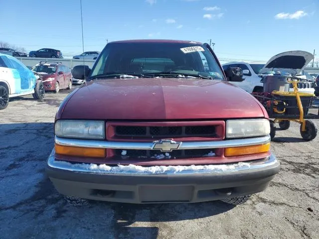 1GNDT13W8Y2241861 2000 2000 Chevrolet Blazer 5