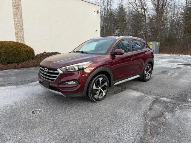 KM8J3CA26HU395573 2017 2017 Hyundai Tucson- Limited 2