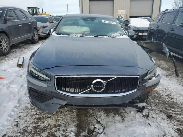 7JR102FK1LG043655 2020 2020 Volvo S60- T5 Momentum 5