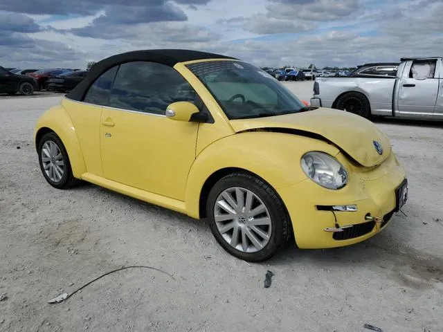 3VWRF31Y68M415714 2008 2008 Volkswagen New Beetle- Converti 4