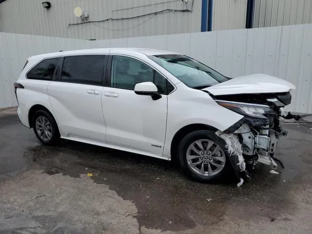 5TDKRKEC6MS027347 2021 2021 Toyota Sienna- LE 4