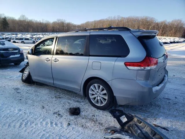 5TDDK3DC8ES089760 2014 2014 Toyota Sienna- Xle 2