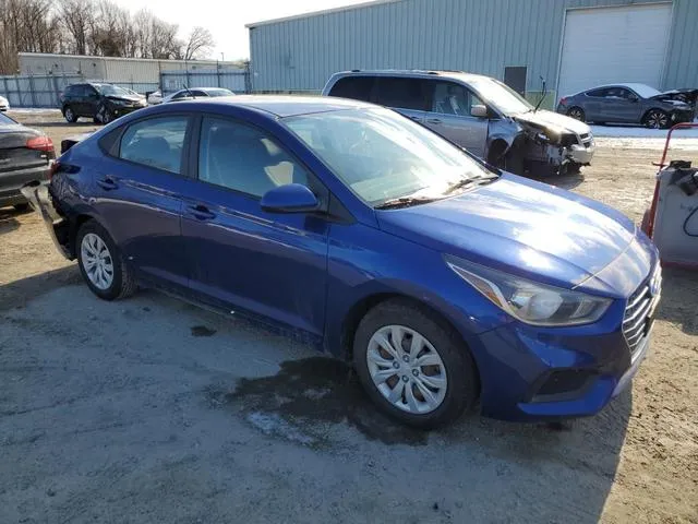 3KPC24A31KE068194 2019 2019 Hyundai Accent- SE 4