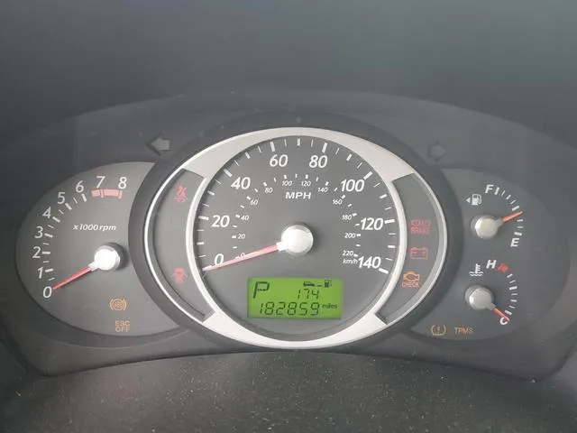 KM8JN72D96U357365 2006 2006 Hyundai Tucson- Gls 9