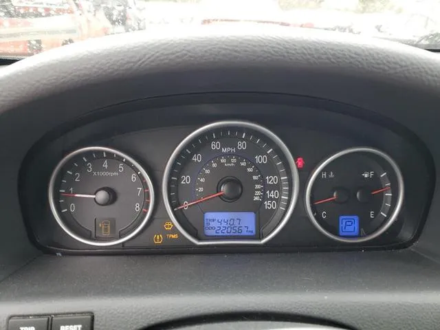 KM8NU13C07U025873 2007 2007 Hyundai Veracruz- Gls 9