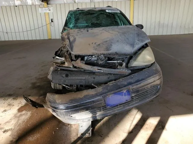 1FAHP36394W157827 2004 2004 Ford Focus- SE 5