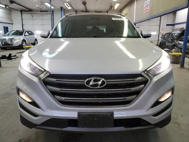 KM8J3CA23GU041542 2016 2016 Hyundai Tucson- Limited 5