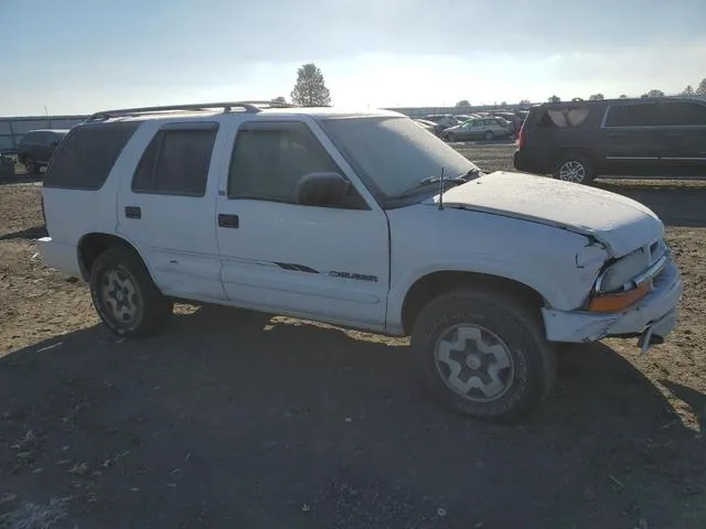 1GNDT13X03K120212 2003 2003 Chevrolet Blazer 4