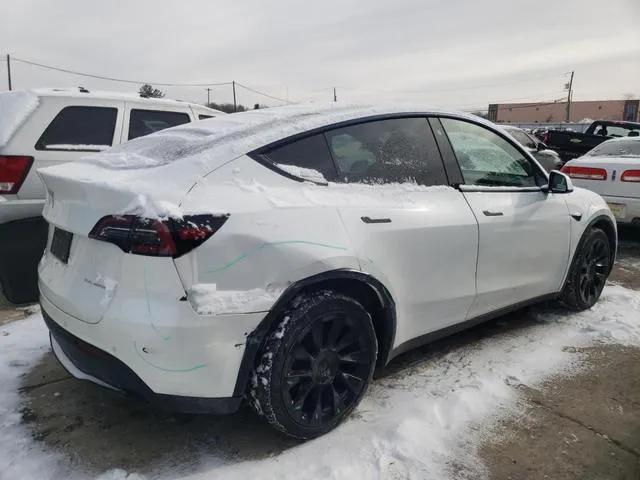 7SAYGDEE6NF320638 2022 2022 Tesla MODEL Y 3