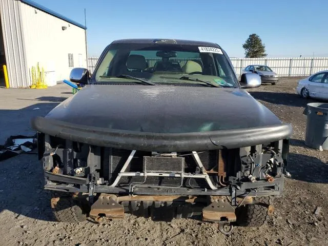 1GCEK19TX1E141469 2001 2001 Chevrolet Silverado- K1500 5