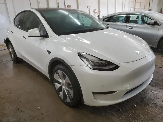 5YJYGDEE9MF175672 2021 2021 Tesla MODEL Y 4