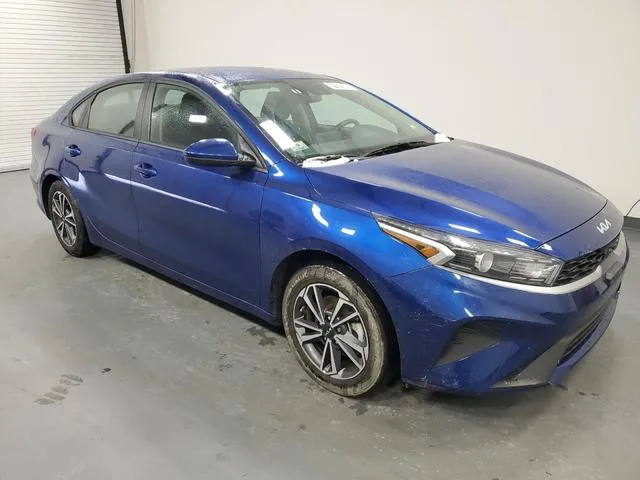 3KPF24AD2PE519579 2023 2023 KIA Forte- LX 4