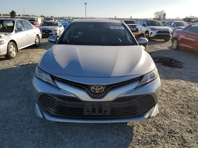 4T1B11HK3JU511922 2018 2018 Toyota Camry- L 5