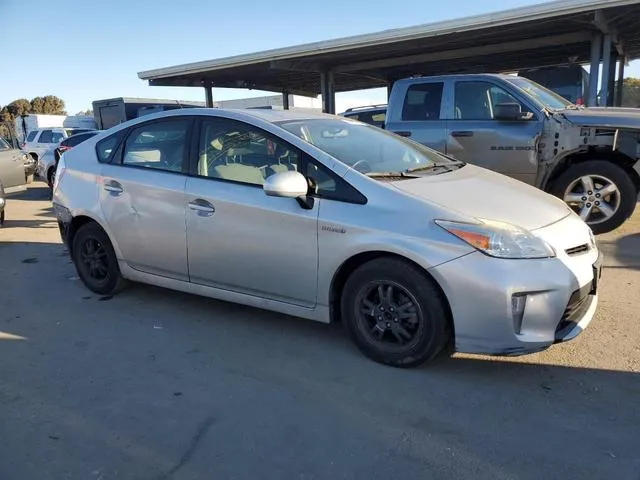 JTDKN3DU8F1911561 2015 2015 Toyota Prius 4