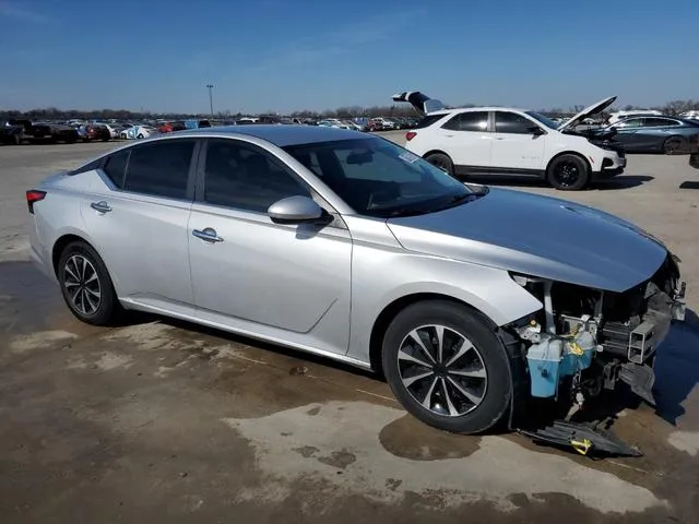 1N4BL4BV3LC203182 2020 2020 Nissan Altima- S 4