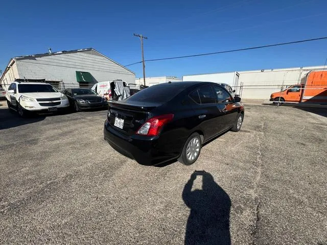 3N1CN7APXKL839813 2019 2019 Nissan Versa- S 4