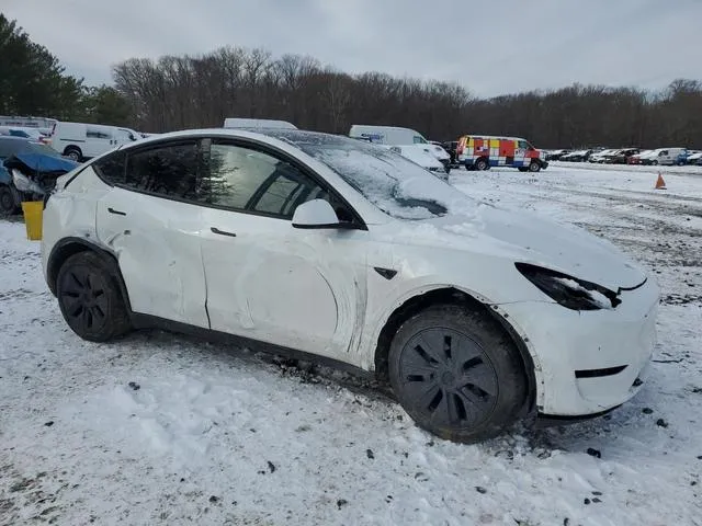 7SAYGDEE6RA311344 2024 2024 Tesla MODEL Y 4