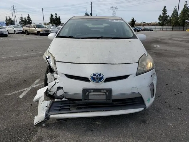 JTDKN3DPXE3059324 2014 2014 Toyota Prius 5