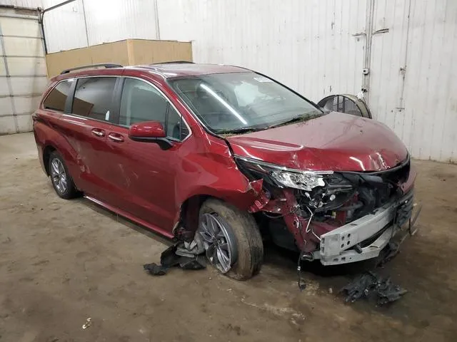 5TDYRKEC8NS085424 2022 2022 Toyota Sienna- Xle 4