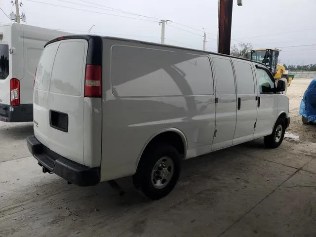 1GCWGGCA2D1120899 2013 2013 Chevrolet Express 3