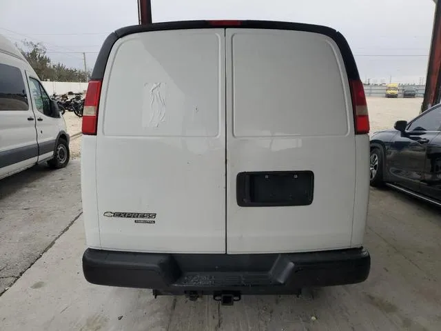 1GCWGGCA2D1120899 2013 2013 Chevrolet Express 6