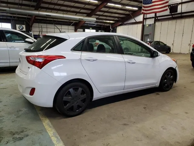 KMHD35LH6GU285809 2016 2016 Hyundai Elantra 3