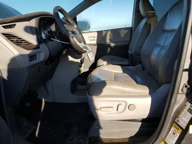 5TDYK3DC6FS657118 2015 2015 Toyota Sienna- Xle 7