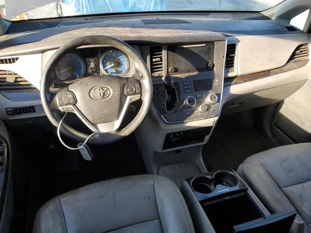 5TDYK3DC6FS657118 2015 2015 Toyota Sienna- Xle 8