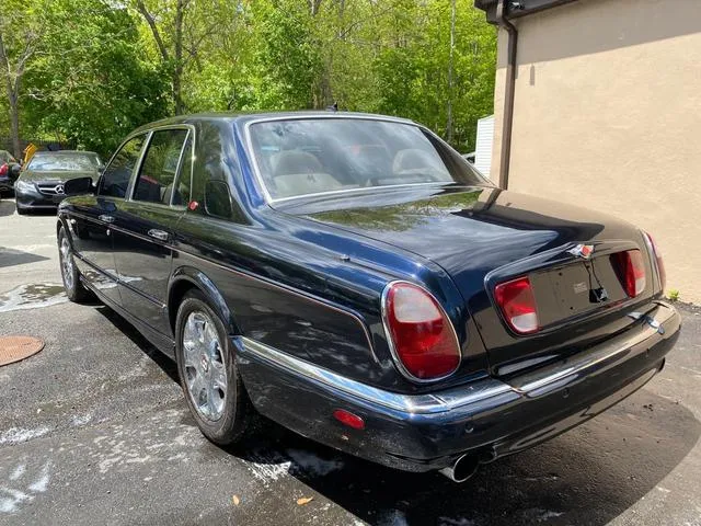 SCBLC31E62CX08029 2002 2002 Bentley Arnage 3