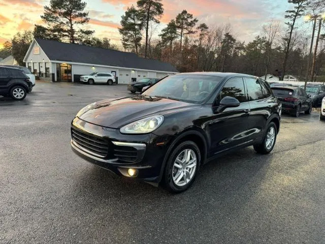 WP1AA2A26GLA03294 2016 2016 Porsche Cayenne 2