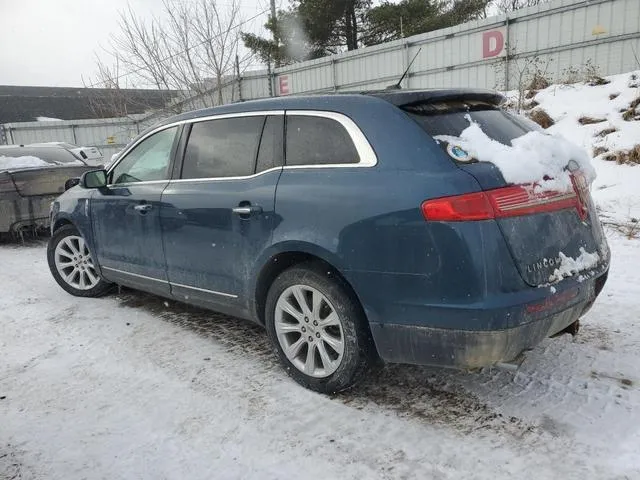 2LMHJ5AT0GBL01382 2016 2016 Lincoln MKT 2